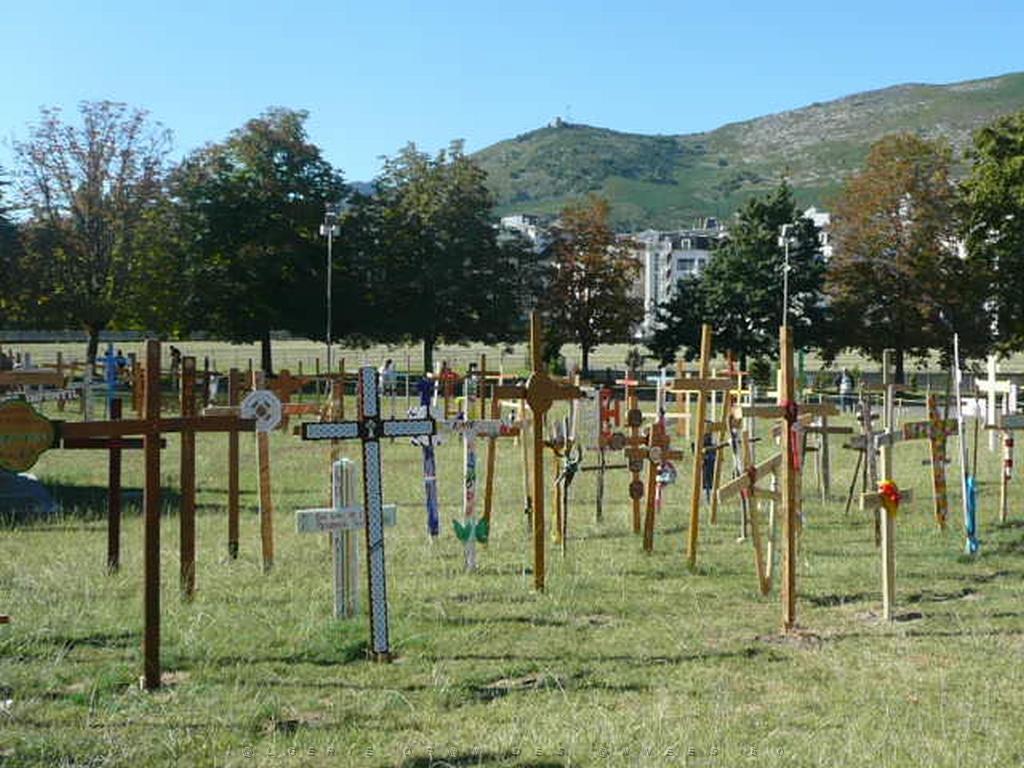LOURDES 2010   (5).JPG